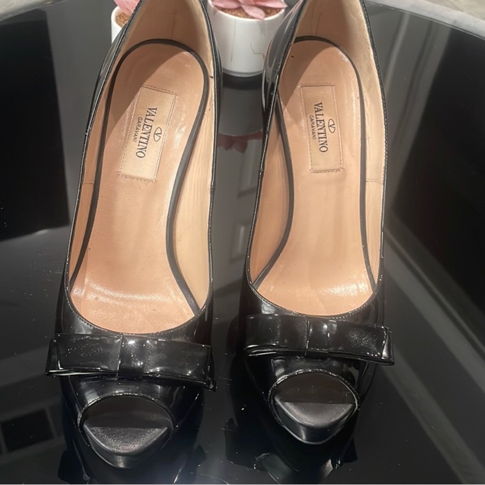 Valentino Garavani Black Patent Peep-Toe Heels